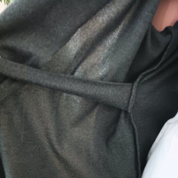 Wrapper Gray Cardigan Sweater XL with Belt Long Sleeved - Picture 6 of 9